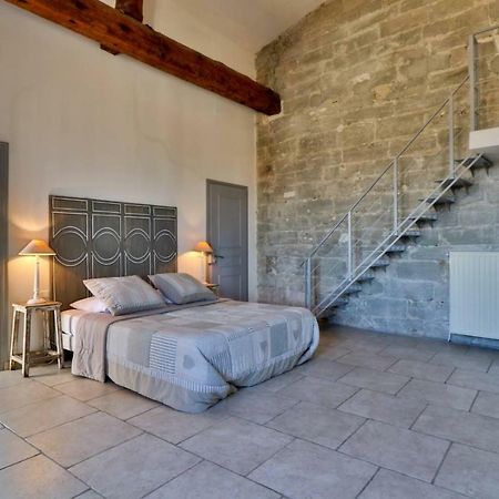 Caumont-sur-Durance Le Posterlon B&B 외부 사진