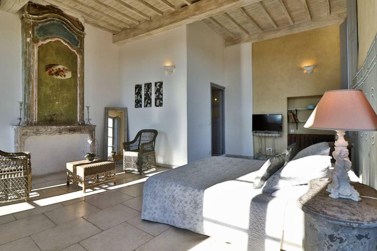 Caumont-sur-Durance Le Posterlon B&B 외부 사진